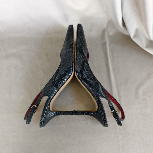 Coach Elegant Gray Snakeskin Pointed Toe Slingback Heels - Picture 3 of 8